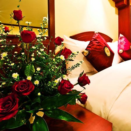 Baan Sudarat Hotel Phuket Dış mekan fotoğraf